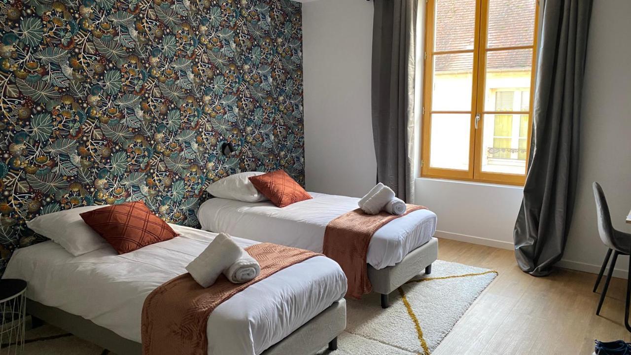 Hotel Restaurant La Place Saint-Amand-Mont-Rond エクステリア 写真